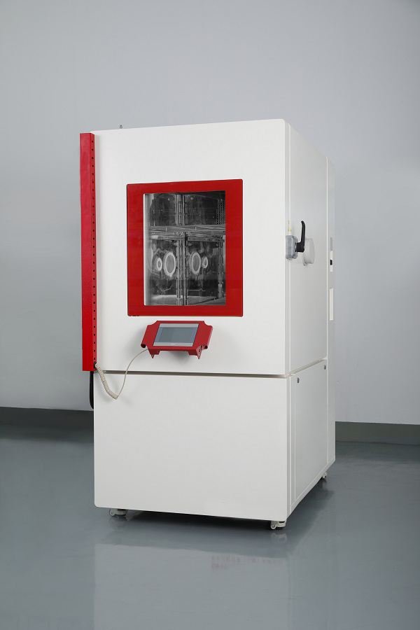 高低温交变湿热试验箱